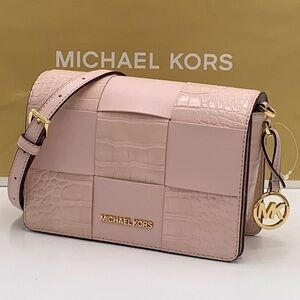 MICHAEL KORS MERCER SM CLUTCH XBODY POWDER BLUSH